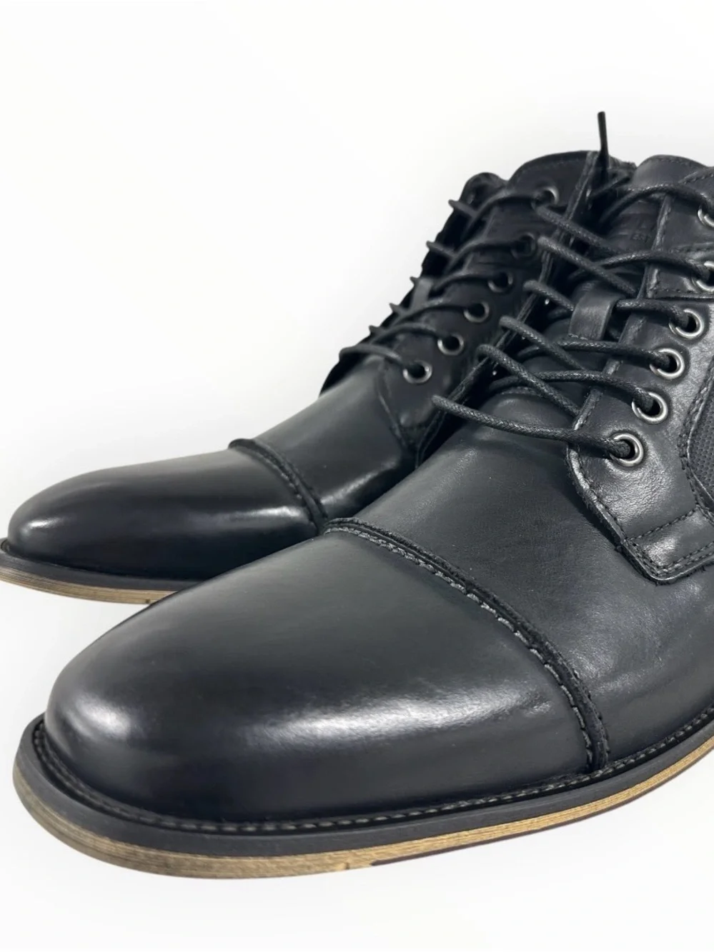 Steve Madden Jotter Men’s Black Leather Cap Toe Ankle Boots Size 10 New Box